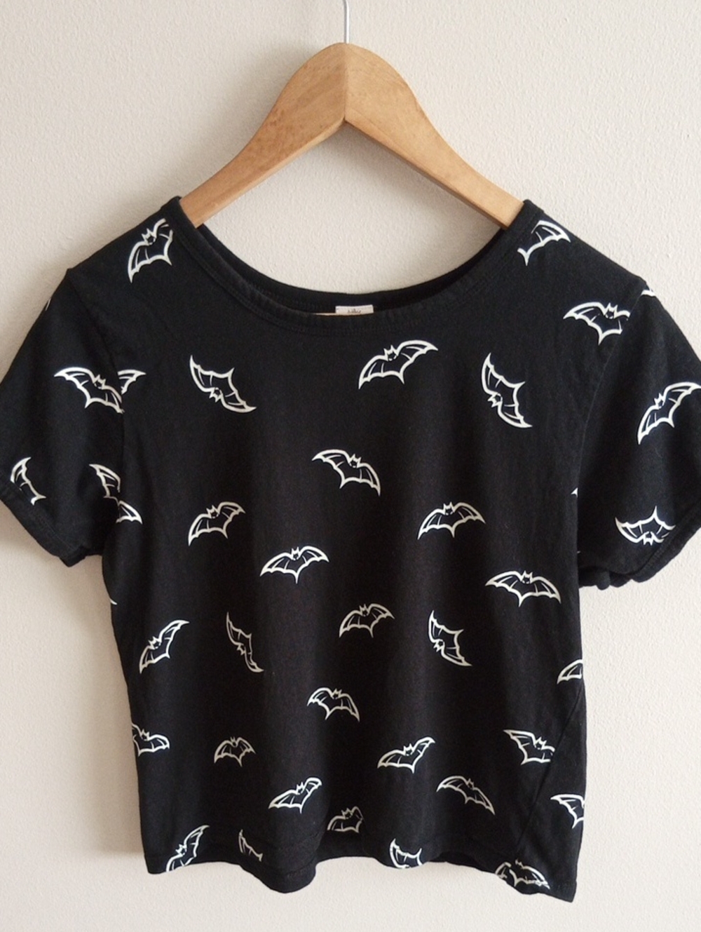La Luna 100% Cotton Glow In The Dark Bat Tshirt Size Medium